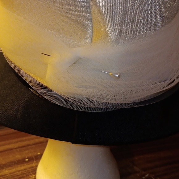 Ladies vintage hat white black - Picture 5 of 7